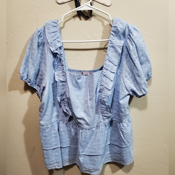 Juniors' SO® Ruffle Tiered Eyelet Blouse - Picture 3 of 5